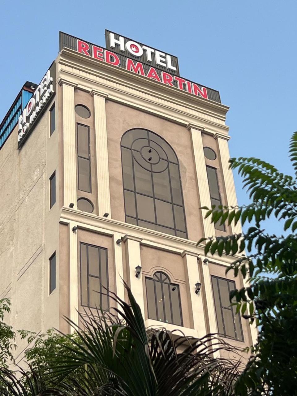 Hotel Stamps Red Martin By Eight Continents - 70 Steps From Golden Temple Amritsar Exterior foto